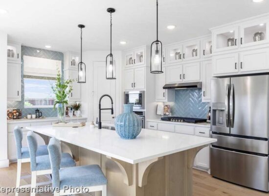 Sherman 3712 Aqua Lane